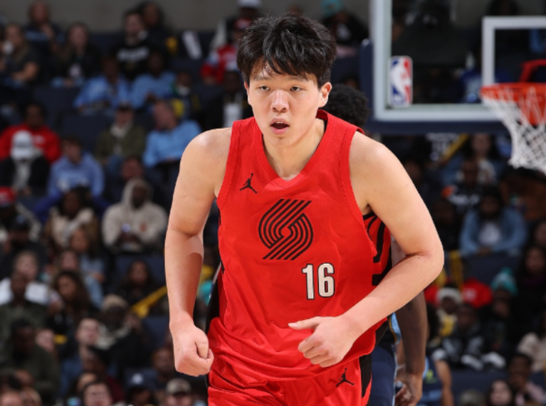 世界杯手机观看入口-杨瀚森0+1+1！开拓者惨负骑士吞5连败 阿伦40+17+4帽生涯新高